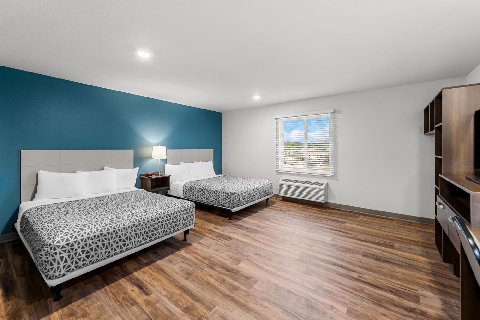 Woodspring Suites Kansas City Airport Dış mekan fotoğraf