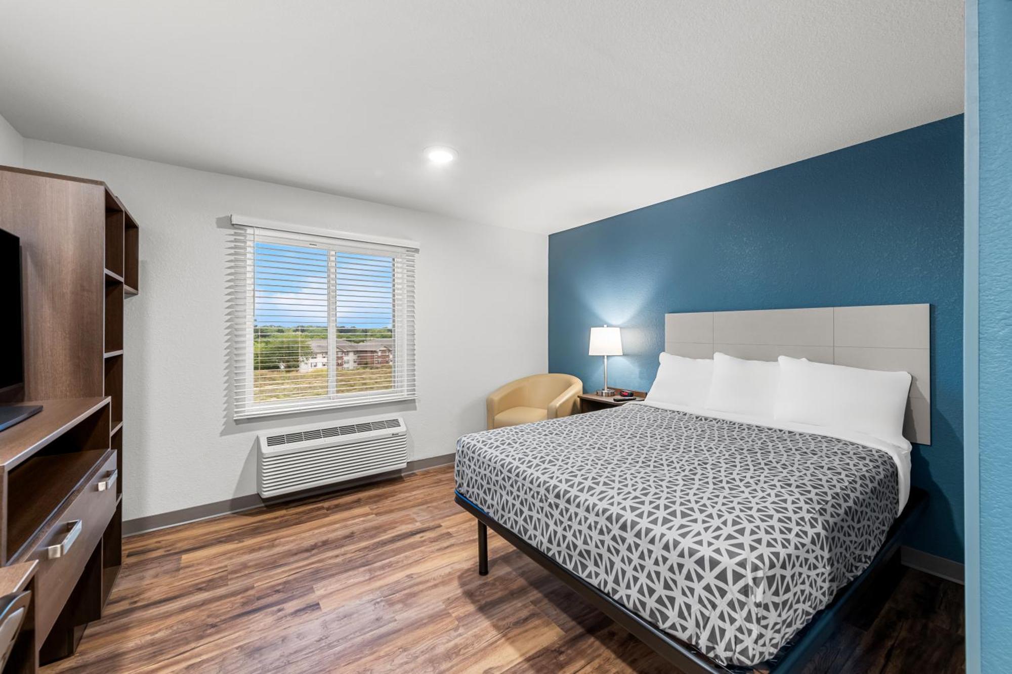 Woodspring Suites Kansas City Airport Dış mekan fotoğraf